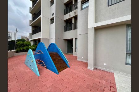Apartamento à venda com 140m², 3 quartos e 2 vagas Apartamento à venda com 140m², 3 quartos e 2 vagasÁrea comum - Playground