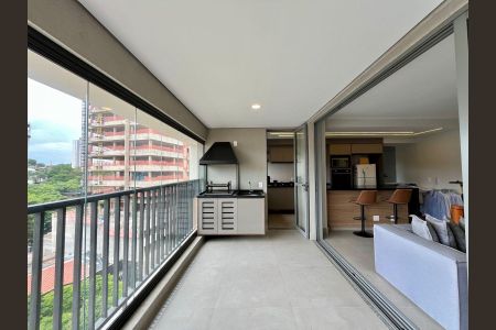Apartamento à venda com 140m², 3 quartos e 2 vagas Apartamento à venda com 140m², 3 quartos e 2 vagasSacada