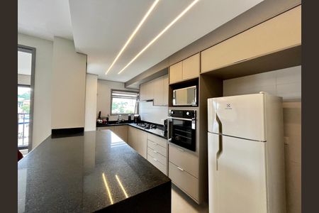 Apartamento à venda com 140m², 3 quartos e 2 vagas Apartamento à venda com 140m², 3 quartos e 2 vagasCozinha