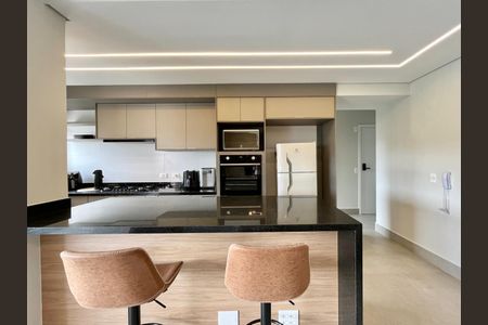 Apartamento à venda com 140m², 3 quartos e 2 vagas Apartamento à venda com 140m², 3 quartos e 2 vagasCozinha