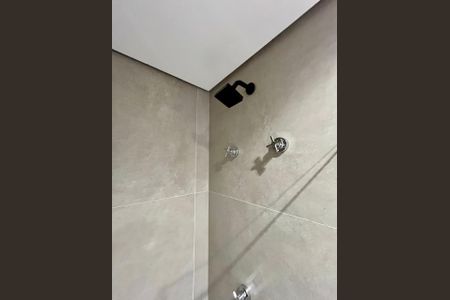 Apartamento à venda com 140m², 3 quartos e 2 vagas Apartamento à venda com 140m², 3 quartos e 2 vagasBanheiro da Suíte 3