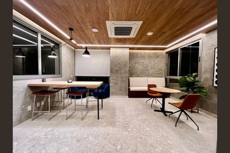 Apartamento à venda com 140m², 3 quartos e 2 vagas Apartamento à venda com 140m², 3 quartos e 2 vagasÁrea comum - Coworking