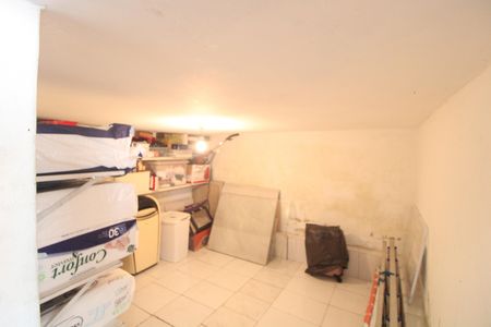 Casa à venda com 327m², 3 quartos e 3 vagasSotão