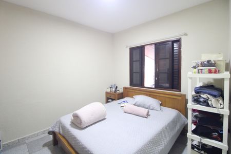 Casa à venda com 327m², 3 quartos e 3 vagasQuarto 1