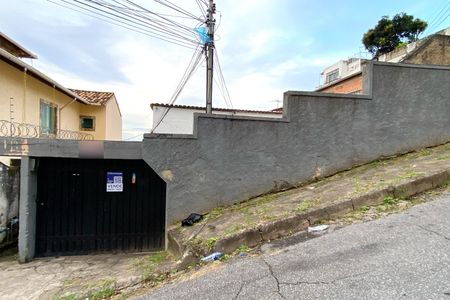 Casa à venda com 126m², 3 quartos e 1 vaga