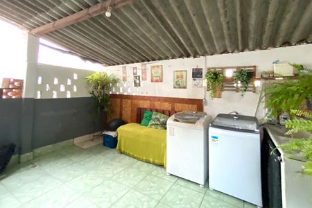 Casa à venda com 126m², 3 quartos e 1 vaga