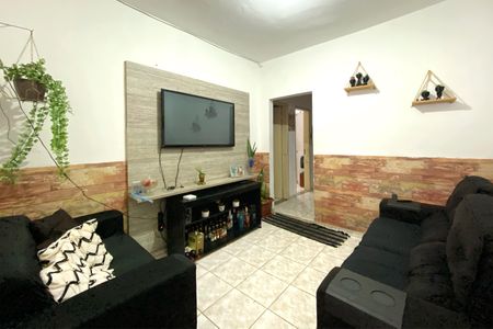 Casa à venda com 3 quartos, 126m² em Santa Efigênia, Belo Horizonte