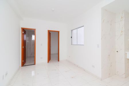 Sala/Cozinha de apartamento para alugar com 1 quarto, 35m² em Cidade Antônio Estêvão de Carvalho, São Paulo