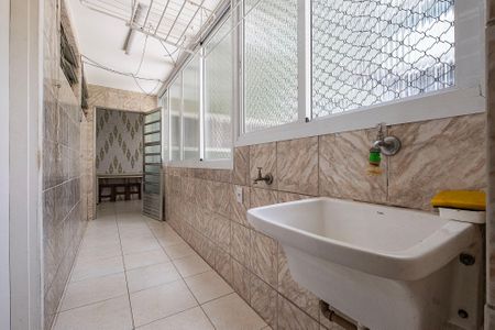 Apartamento para alugar com 128m², 2 quartos e sem vaga Apartamento para alugar com 128m², 2 quartos e sem vagaÁrea de Serviço