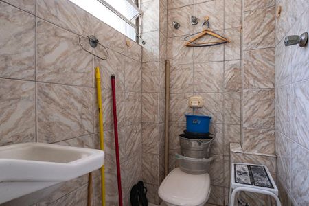 Apartamento para alugar com 128m², 2 quartos e sem vaga Apartamento para alugar com 128m², 2 quartos e sem vagaÁrea de Serviço - Banheiro