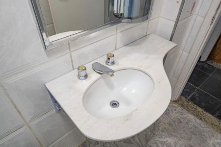 Apartamento para alugar com 128m², 2 quartos e sem vaga Apartamento para alugar com 128m², 2 quartos e sem vagaBanheiro Social