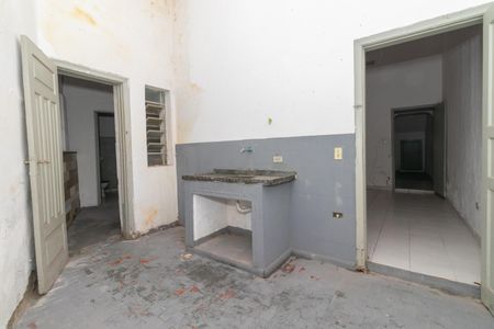 Casa à venda com 302m², 7 quartos e sem vagaGalpão - Cozinha