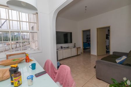 Casa à venda com 302m², 7 quartos e sem vagaSala - Apartamento 1