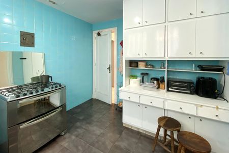 Casa à venda com 600m², 6 quartos e 2 vagasCozinha