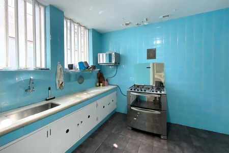 Casa à venda com 600m², 6 quartos e 2 vagasCozinha