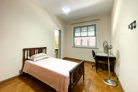 Casa à venda com 600m², 6 quartos e 2 vagasSuite 2