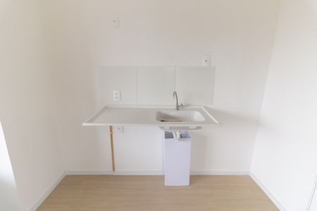Cozinha  de apartamento para alugar com 2 quartos, 40m² em Vila Dom Pedro I, São Paulo