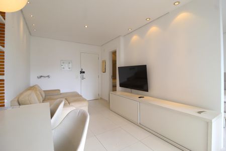 Sala de apartamento para alugar com 1 quarto, 48m² em Moema, São Paulo