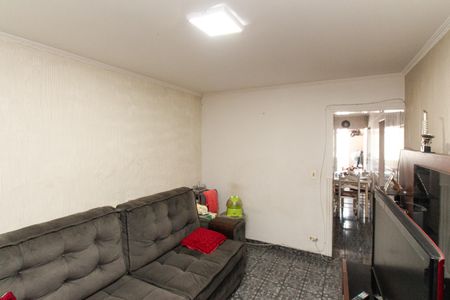 Casa à venda com 260m², 5 quartos e 2 vagas Casa à venda com 260m², 5 quartos e 2 vagasSala