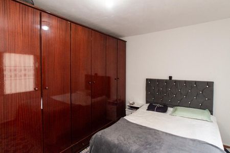 Casa 2 - Quarto 1 de casa à venda com 5 quartos, 260m² em Vila Medeiros, São Paulo