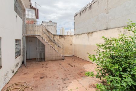 Casa à venda com 260m², 5 quartos e 2 vagasCasa 2 - Área de Serviço e Quintal