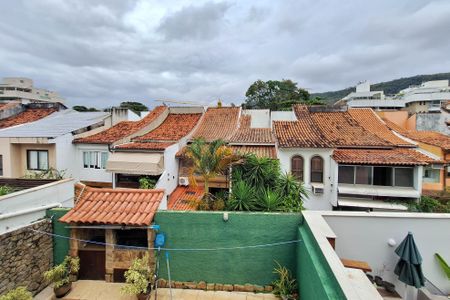 Casa de condomínio à venda com 223m², 4 quartos e 4 vagasQuarto 2