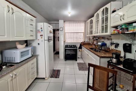 Casa de condomínio à venda com 223m², 4 quartos e 4 vagasCozinha