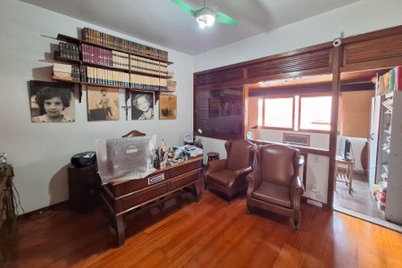 Casa de condomínio à venda com 223m², 4 quartos e 4 vagasQuarto 1