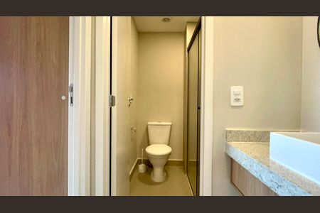 Apartamento para alugar com 42m², 2 quartos e sem vagaBanheiro