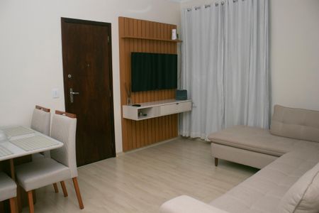 sala de apartamento para alugar com 1 quarto, 49m² em Funcionários, Belo Horizonte
