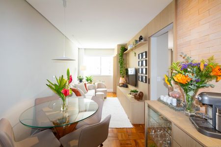 Apartamento à venda com 45m², 1 quarto e 1 vagaSala