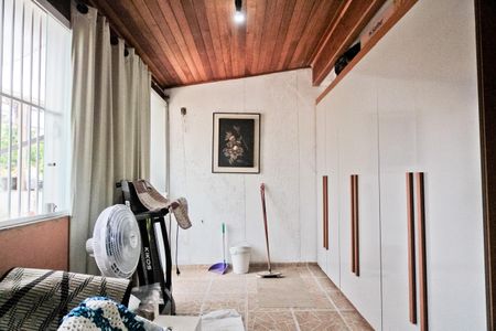 Casa à venda com 196m², 3 quartos e 2 vagasQuarto 1