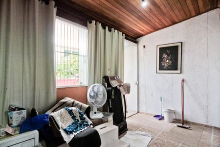 Casa à venda com 196m², 3 quartos e 2 vagasQuarto 1