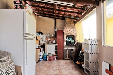 Casa à venda com 196m², 3 quartos e 2 vagasÁrea externa
