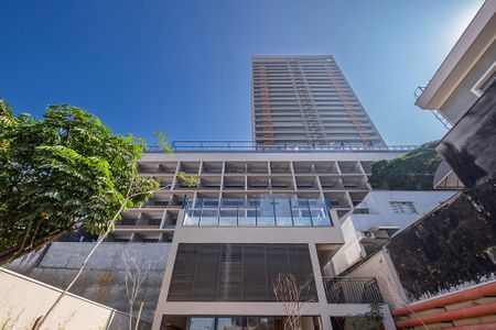 Studio à venda com 28m², 1 quarto e 1 vagaFachada