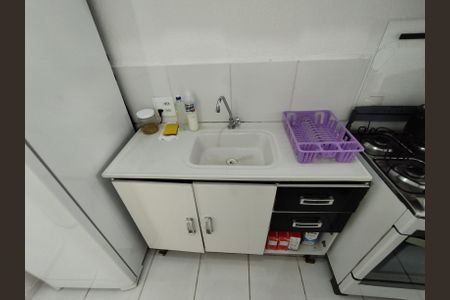 Apartamento para alugar com 42m², 2 quartos e sem vaga Apartamento para alugar com 42m², 2 quartos e sem vagaCozinha - Armários