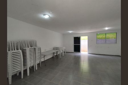 Apartamento para alugar com 42m², 2 quartos e sem vaga Apartamento para alugar com 42m², 2 quartos e sem vagaÁrea comum - Salão de festas