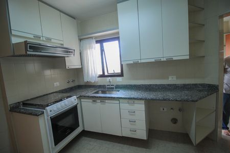 Apartamento à venda com 132m², 3 quartos e 2 vagas