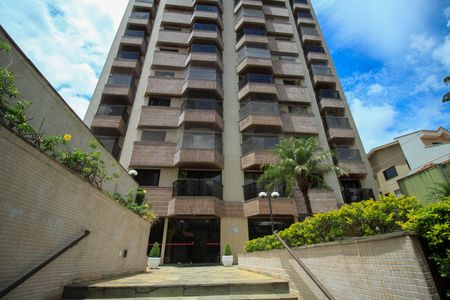 Apartamento à venda com 132m², 3 quartos e 2 vagas