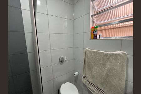 Casa à venda com 50m², 2 quartos e sem vagaBanheiro