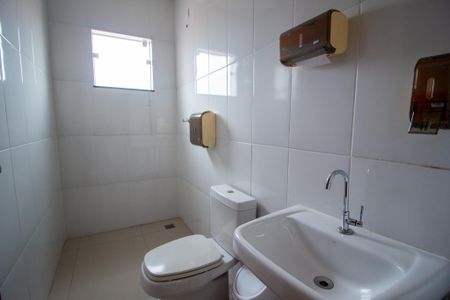 Casa para alugar com 128m², 3 quartos e sem vagaBanheiro 