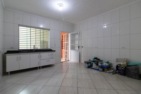 Casa para alugar com 93m², 2 quartos e 2 vagasCozinha
