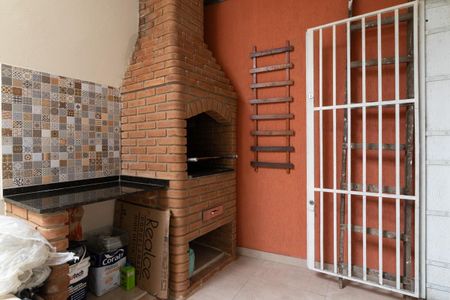 Casa para alugar com 93m², 2 quartos e 2 vagasChurrasqueira