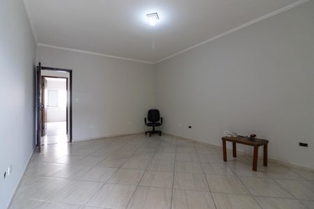 Casa para alugar com 93m², 2 quartos e 2 vagasSuíte 1