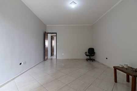 Casa para alugar com 93m², 2 quartos e 2 vagasSuíte 1