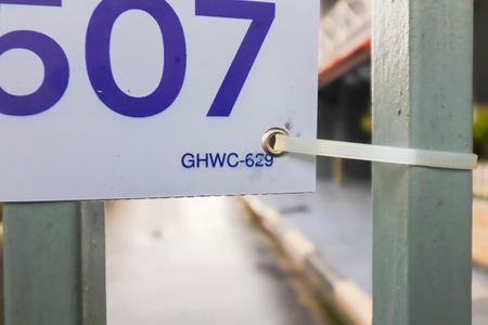 Casa de condomínio à venda com 104m², 3 quartos e 2 vagasPlaquinha - Cód. GHWC-629