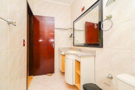 Casa de condomínio à venda com 104m², 3 quartos e 2 vagasBanheiro