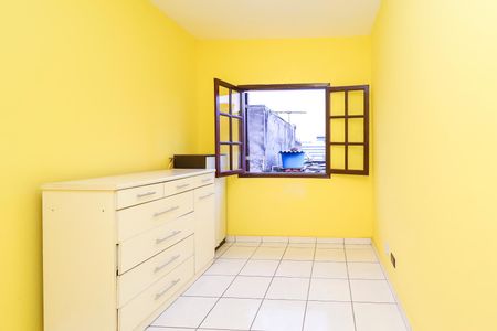 Casa de condomínio à venda com 104m², 3 quartos e 2 vagasQuarto 1