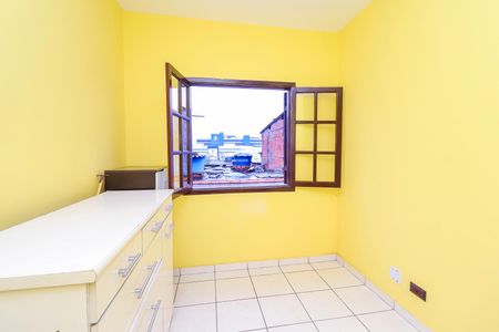 Casa de condomínio à venda com 104m², 3 quartos e 2 vagasQuarto 1