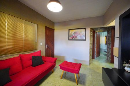 Sala de casa para alugar com 2 quartos, 100m² em São João do Rio Vermelho, Florianópolis